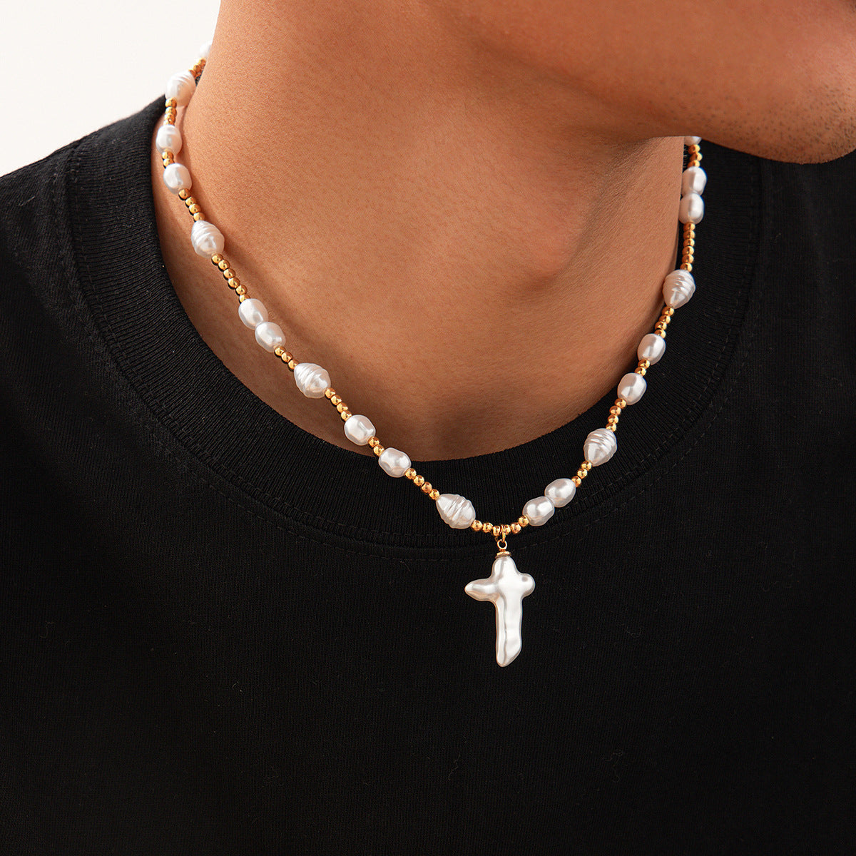 Pearls&Cross Necklace